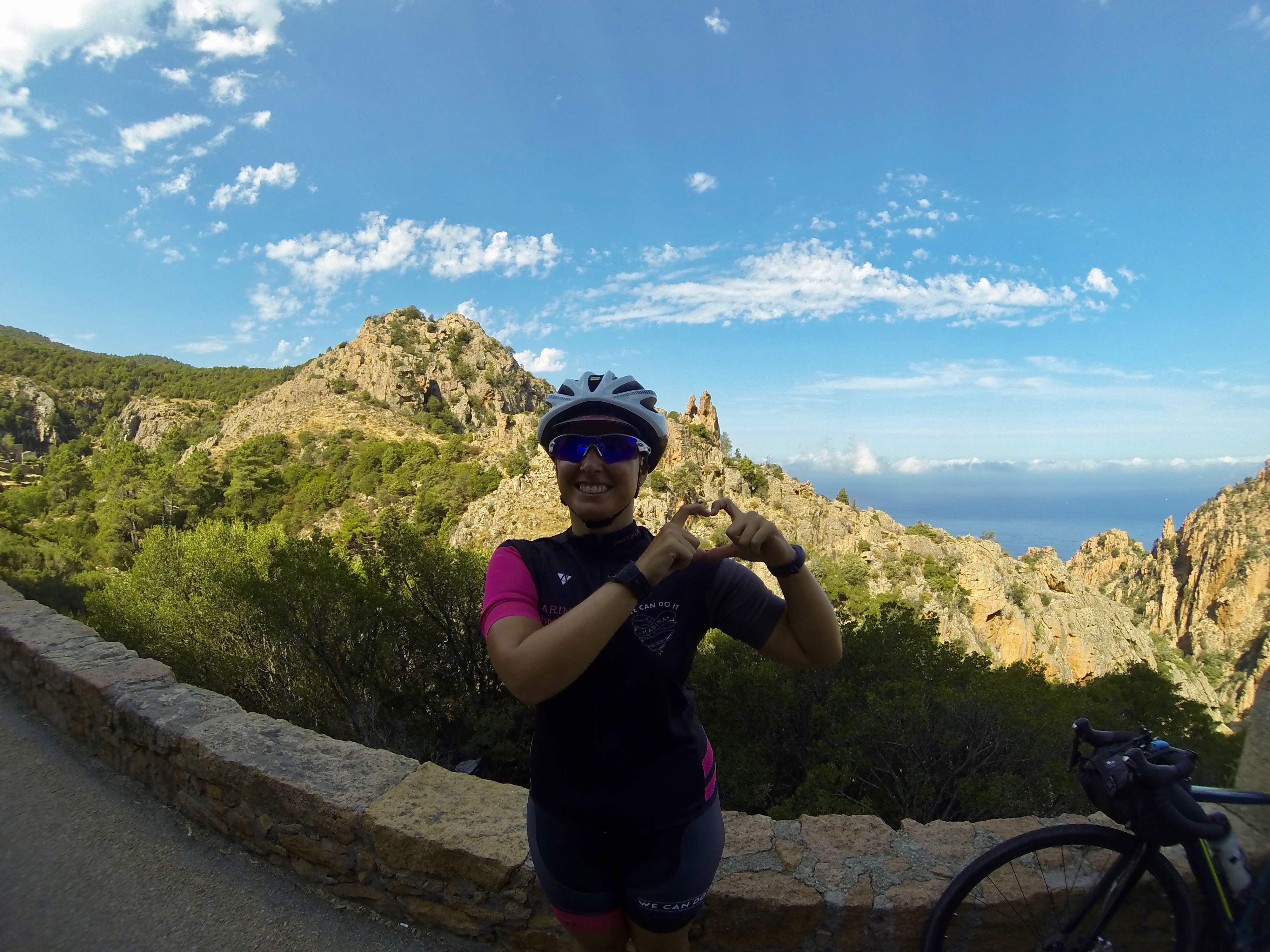 giulia de maio, raid in corse, cicloturismo, corsica, vacanza, bici